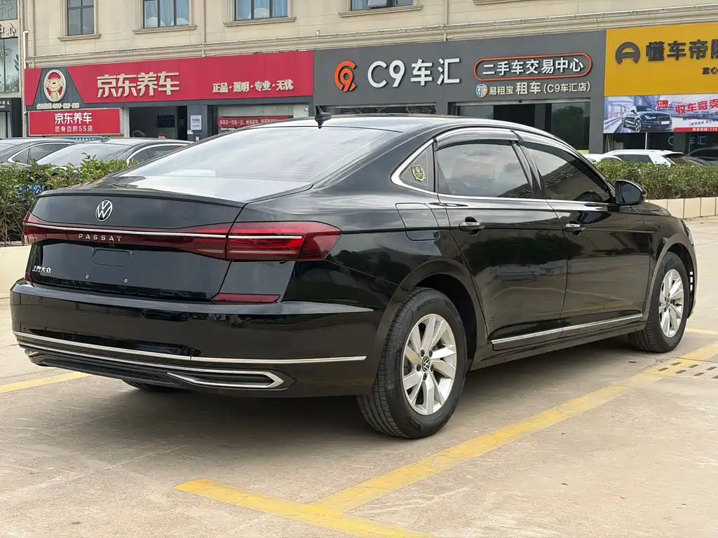 Volkswagen Passat — фото 4