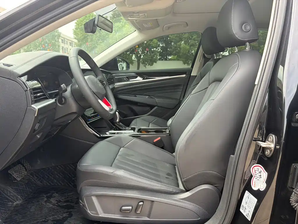 Volkswagen Passat — фото 6
