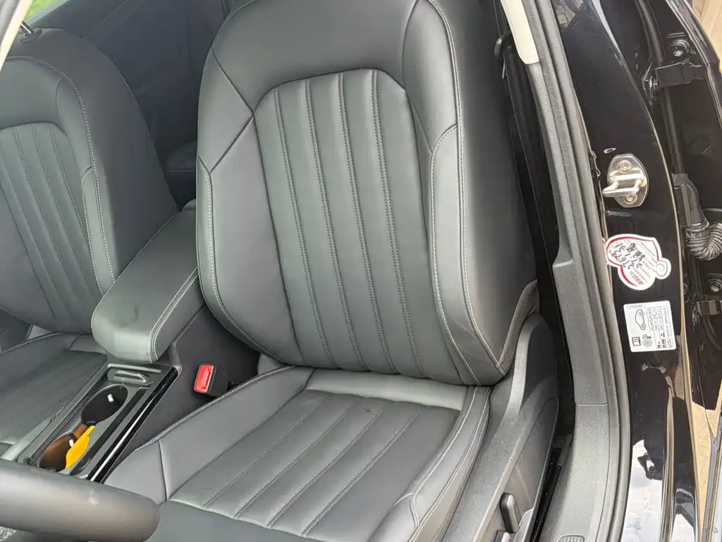 Volkswagen Passat — фото 7