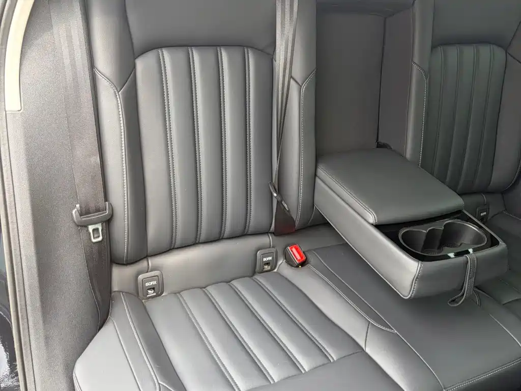 Volkswagen Passat — фото 9