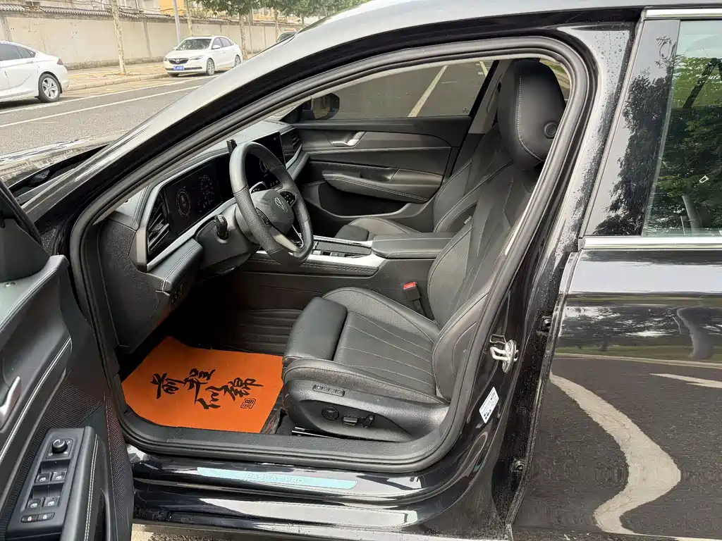 Volkswagen Passat — фото 5