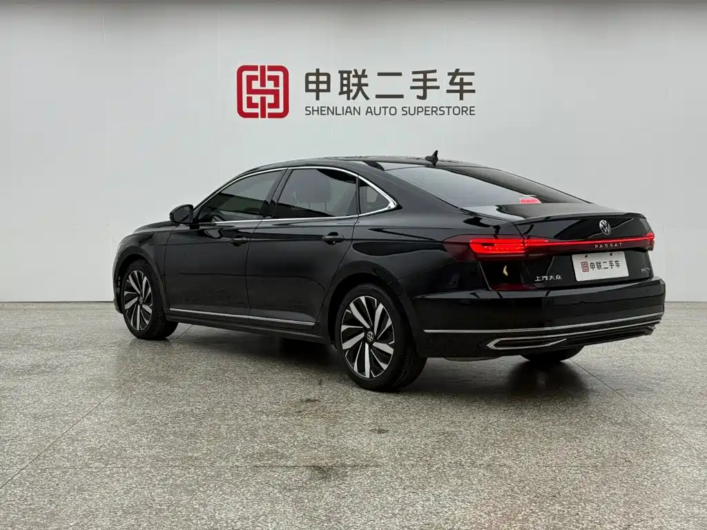 Volkswagen Passat — фото 2