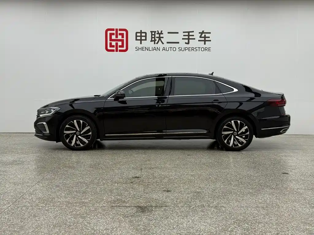 Volkswagen Passat — фото 3