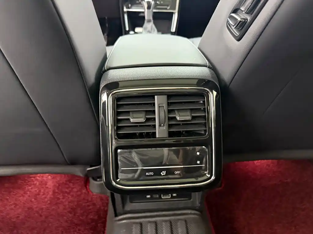 Volkswagen Passat — фото 8