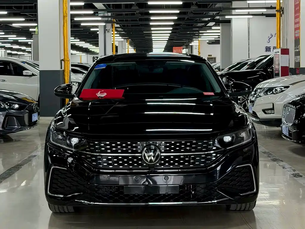 Volkswagen Passat — фото 2