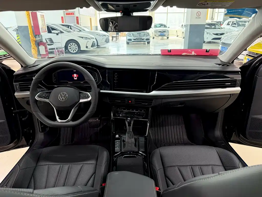 Volkswagen Passat — фото 5