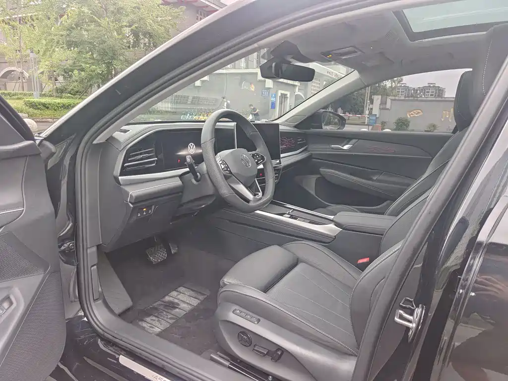 Volkswagen Passat — фото 6