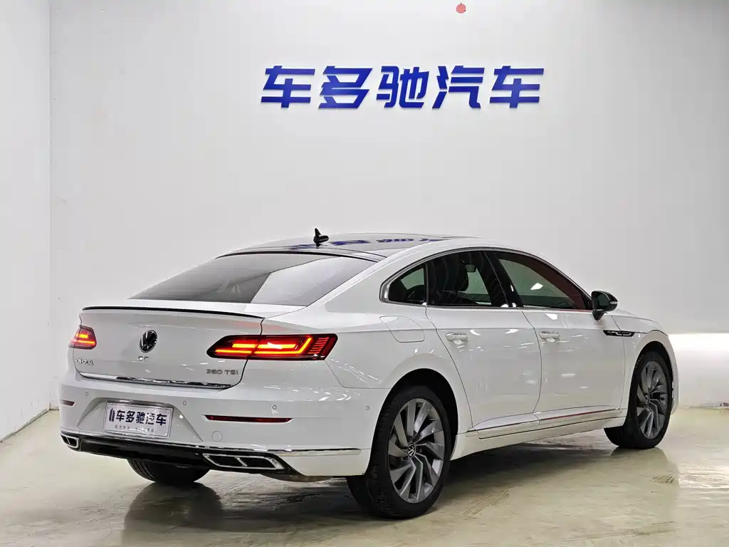 Volkswagen CC — фото 7