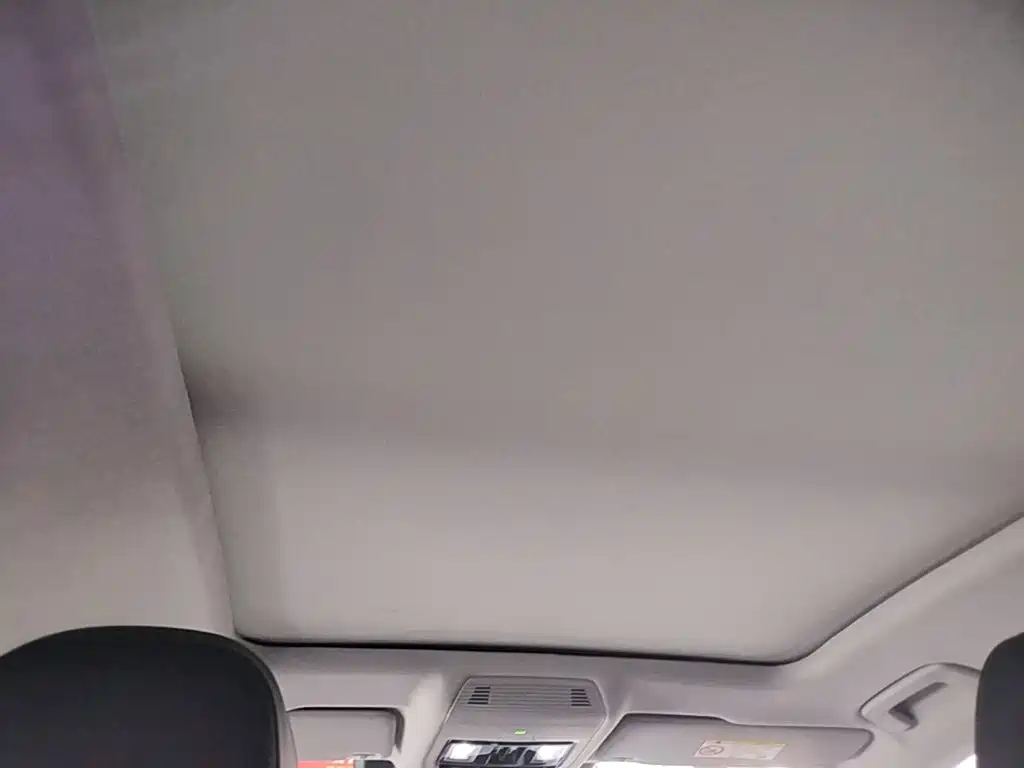 Volkswagen Passat — фото 18