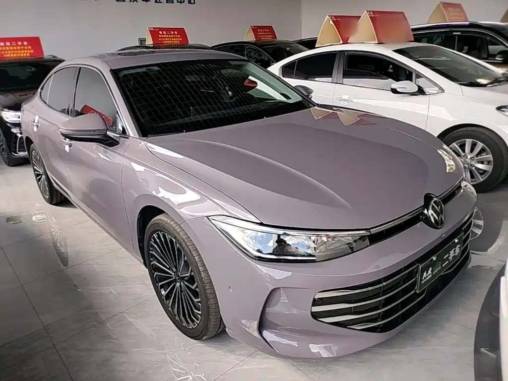 Volkswagen Passat — фото 4