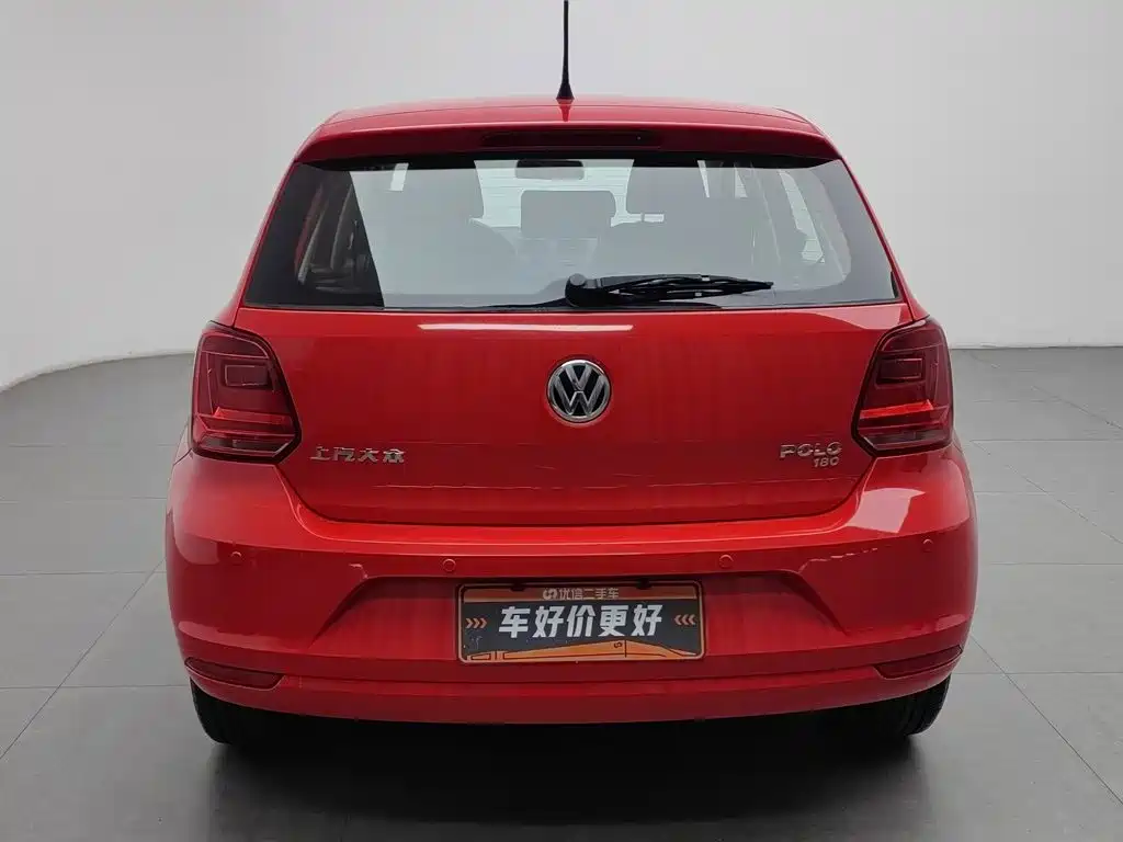 Volkswagen Polo — фото 4