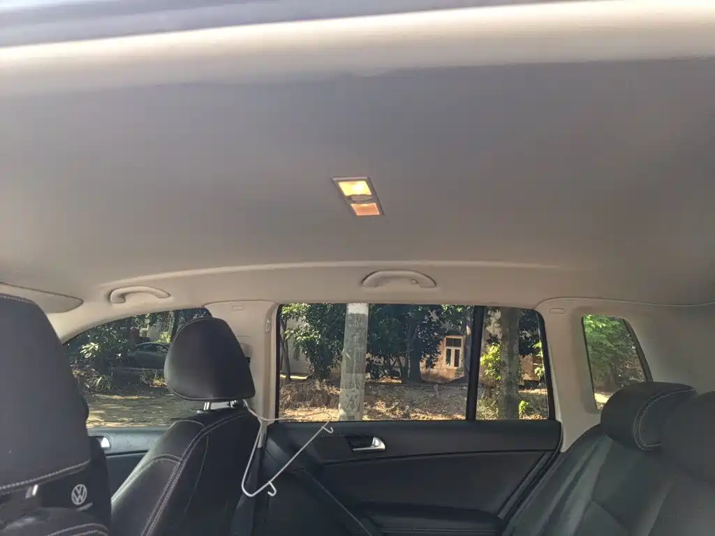 Volkswagen Tiguan — фото 9