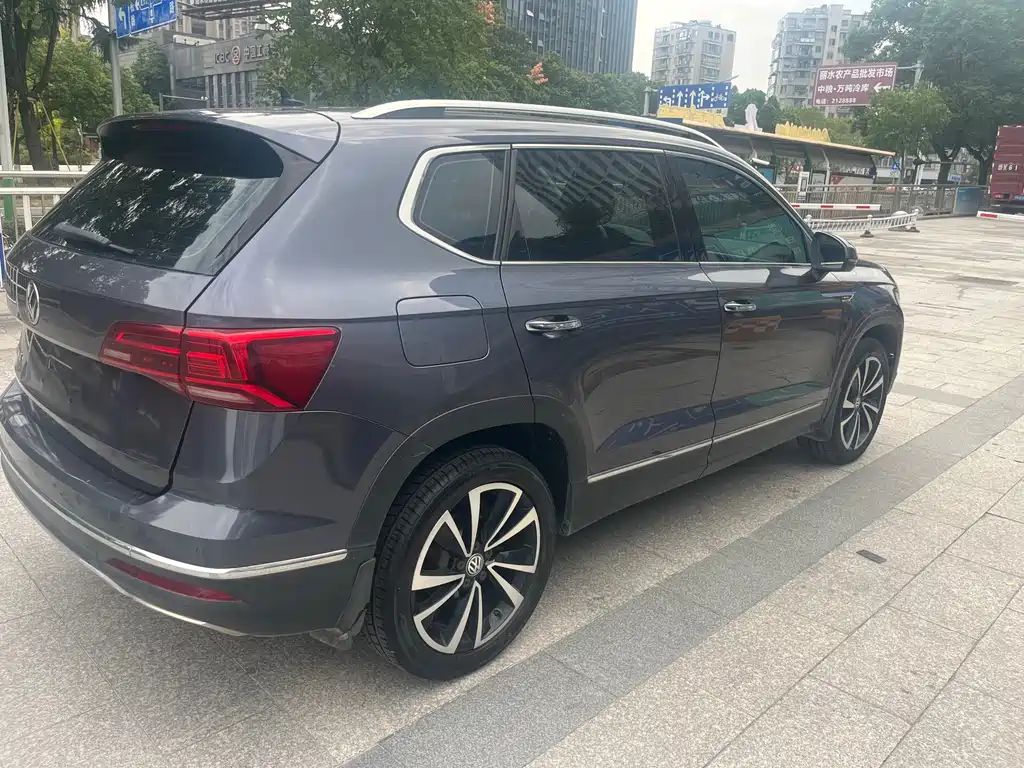 Volkswagen Tharu — фото 3