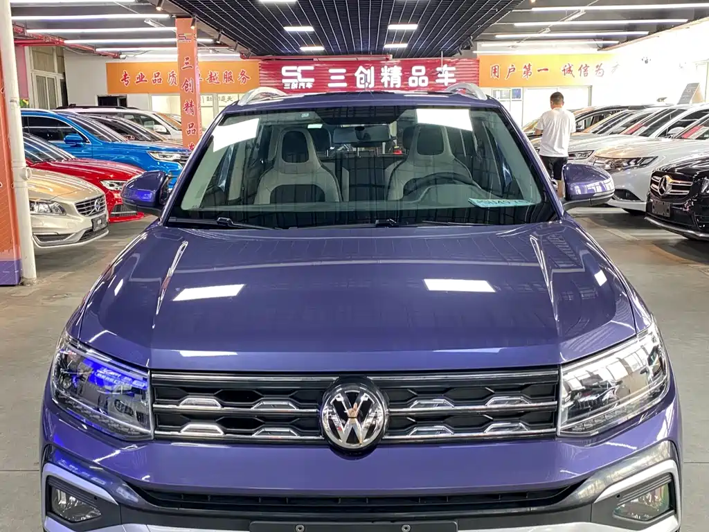 Volkswagen T-Cross — фото 2