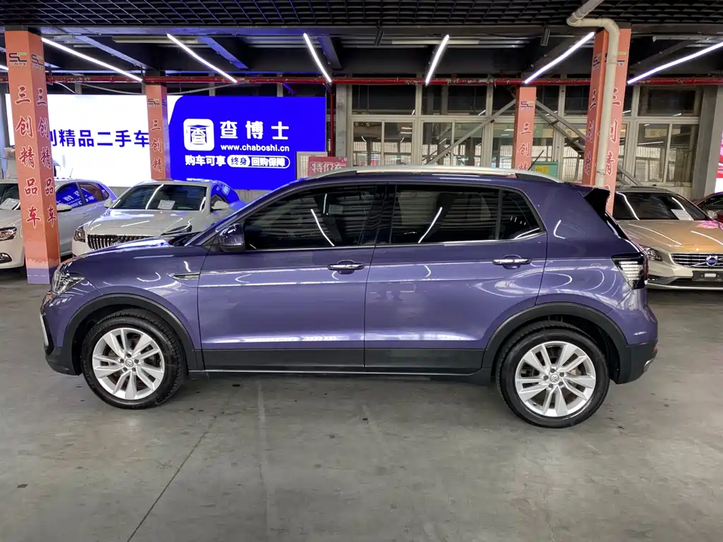Volkswagen T-Cross — фото 8