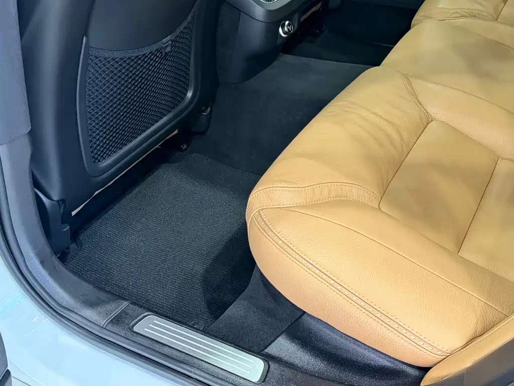 Volvo V90 — фото 14