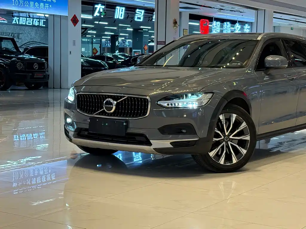 Volvo V90 — фото 14