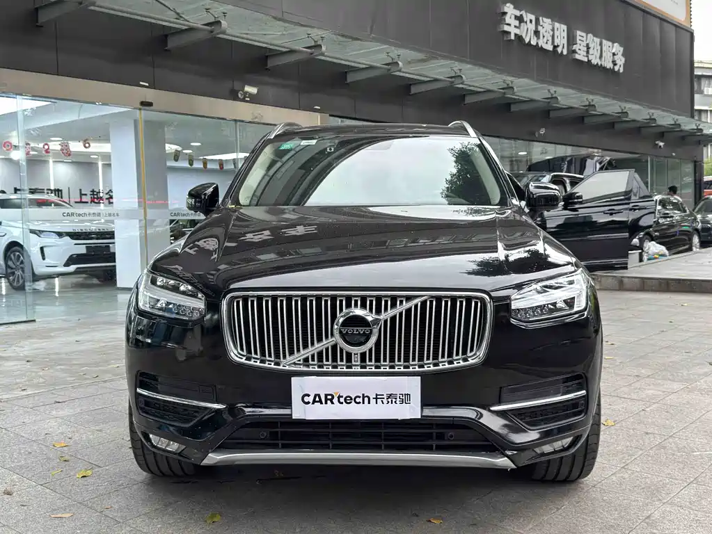 Volvo XC90 — фото 2