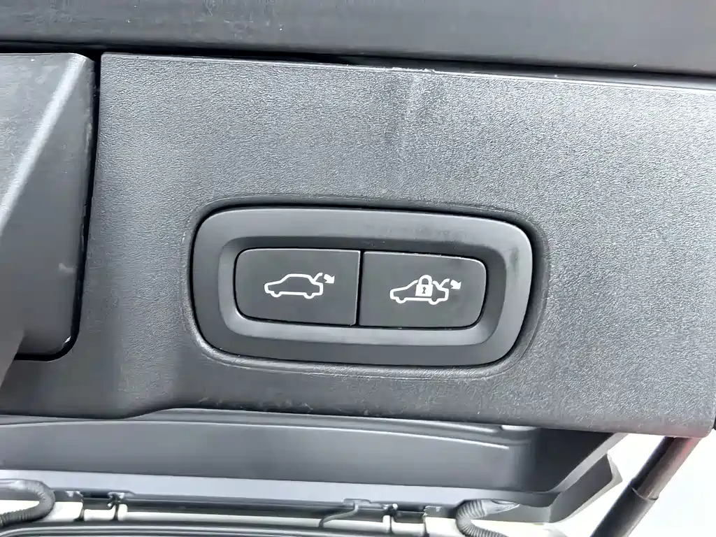 Volvo V90 — фото 13