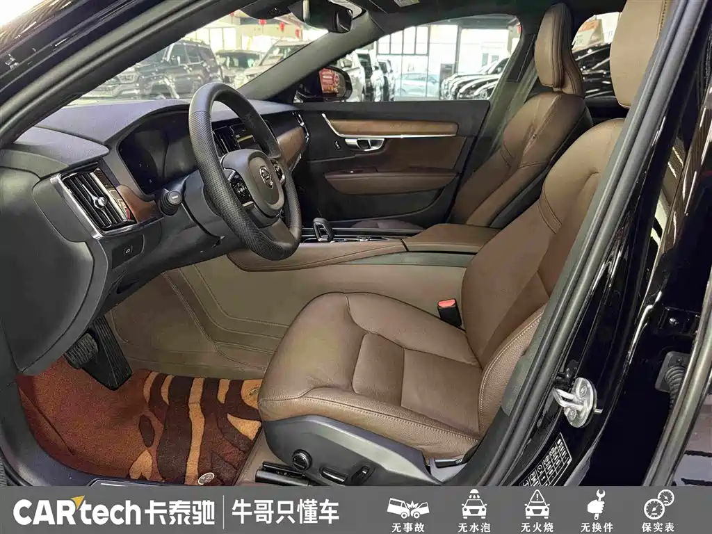 Volvo S90 — фото 17