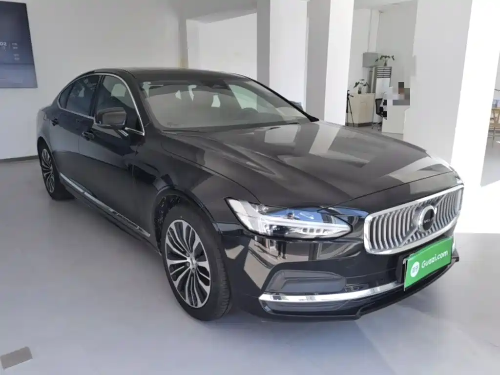 Volvo S90 — фото 4