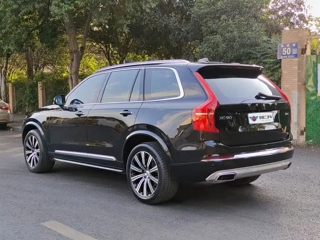 Volvo XC90 — фото 4