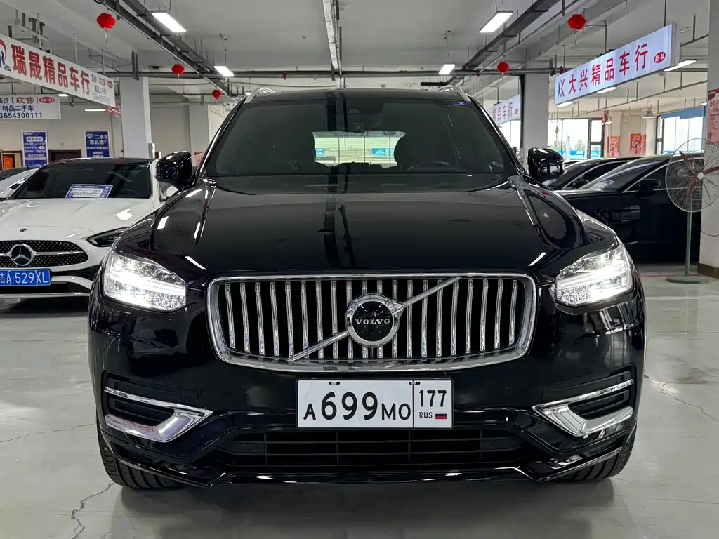 Volvo XC90 — фото 2