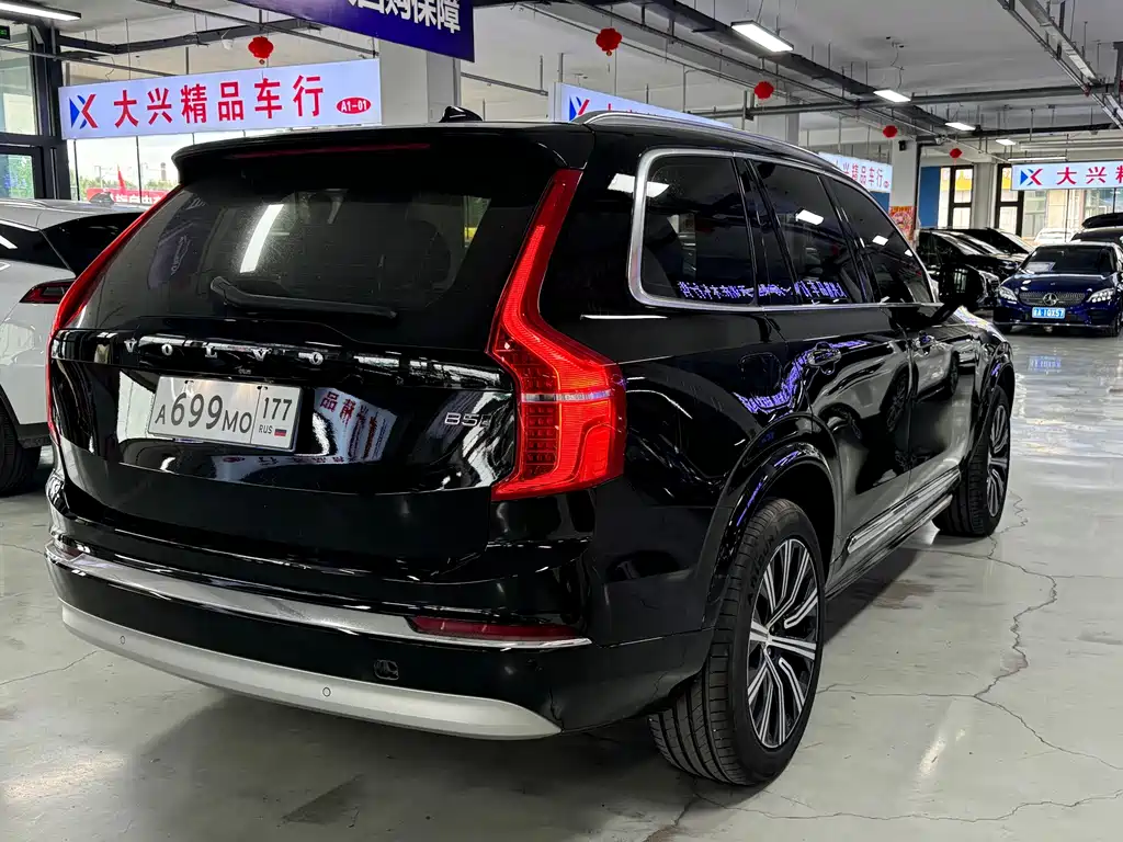 Volvo XC90 — фото 7