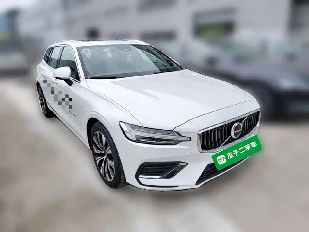 Volvo V60 — фото 6