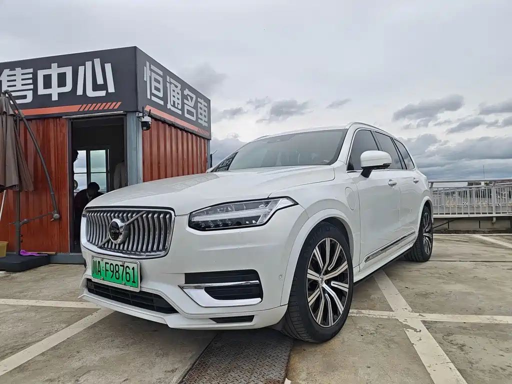 Volvo XC90 PHEV — фото 3