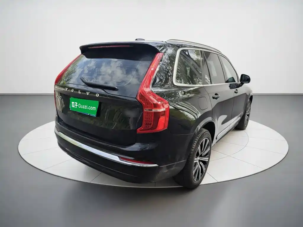 Volvo XC90 — фото 4