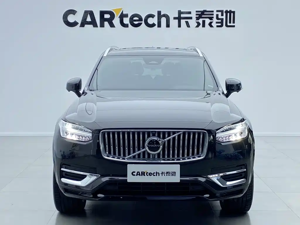 Volvo XC90 — фото 2