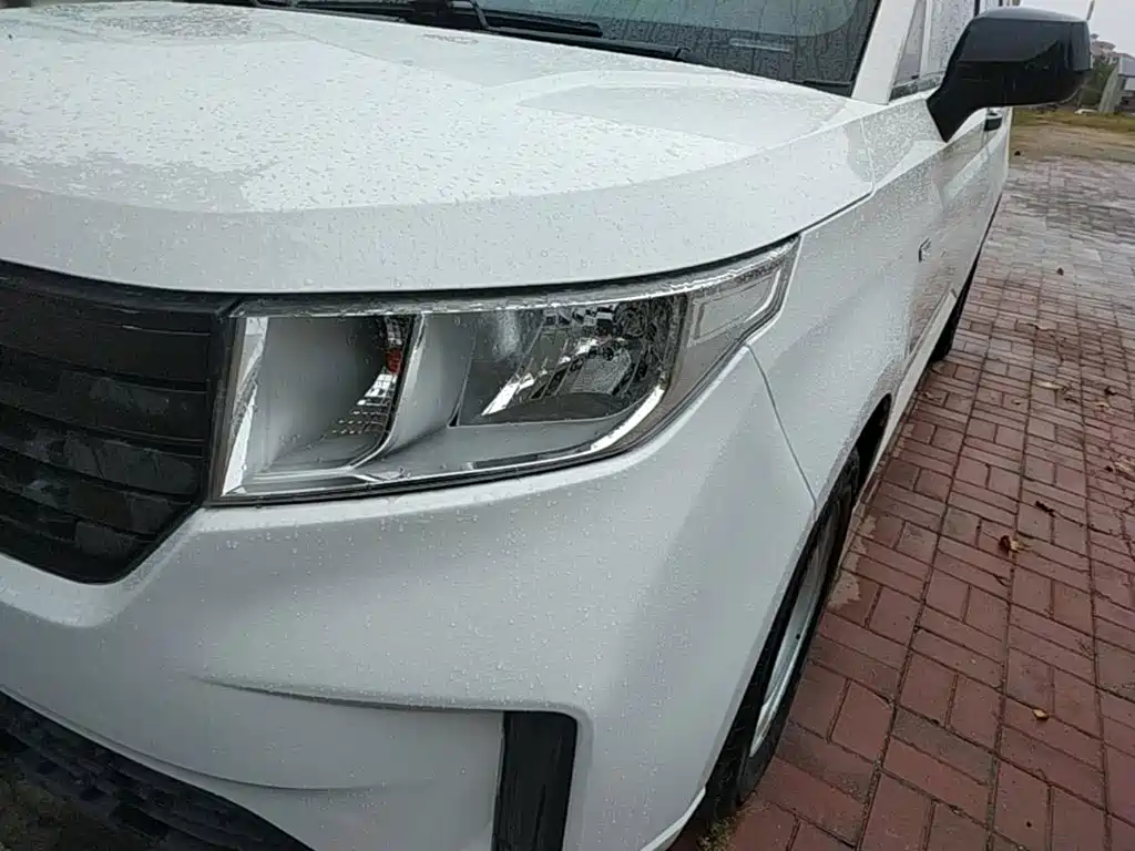 Wuling Hongguang PLUS — фото 24
