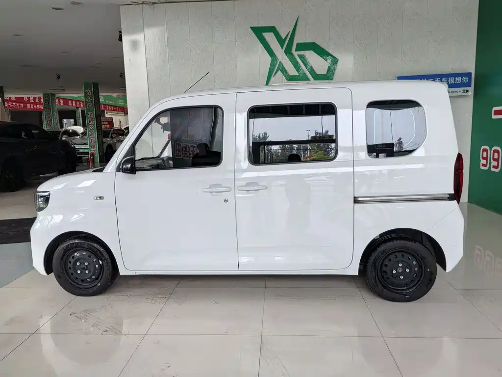Wuling Zhiguang EV — фото 13