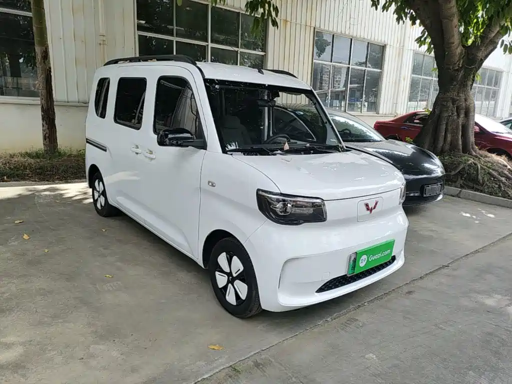Wuling Zhiguang EV — фото 4