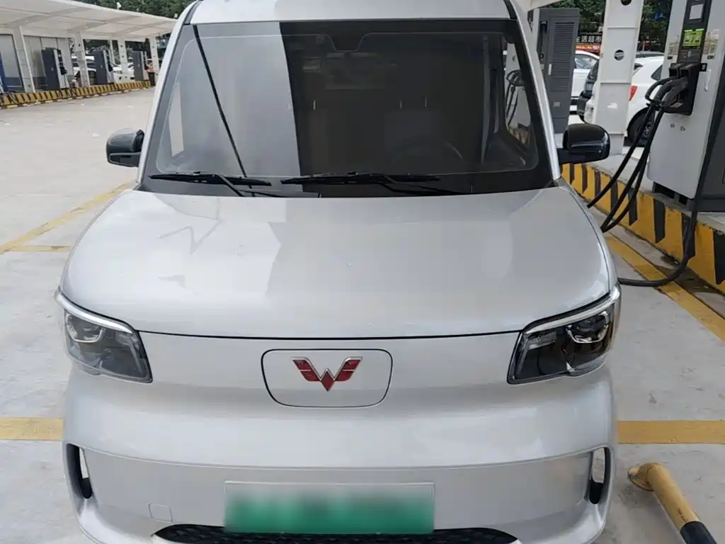 Wuling Zhiguang EV — фото 3