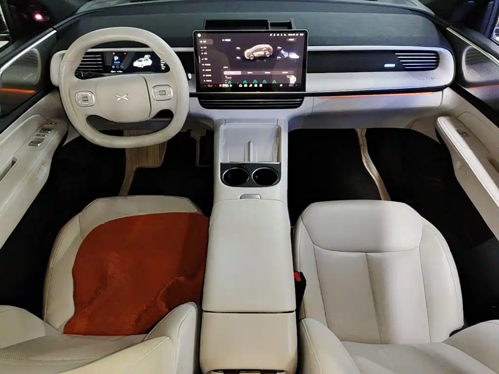 XPeng G6 — фото 10