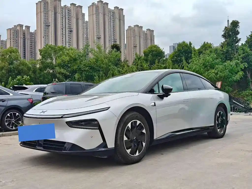 XPeng P7+