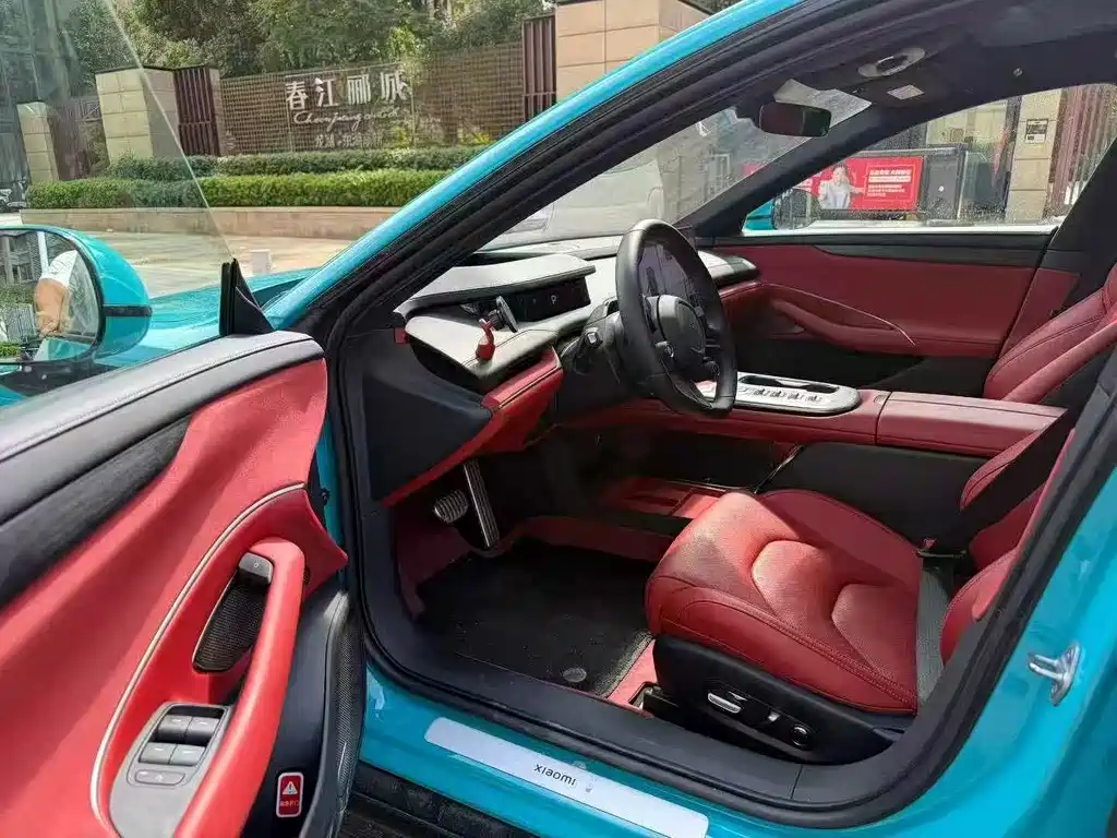 Xiaomi SU7 — фото 4