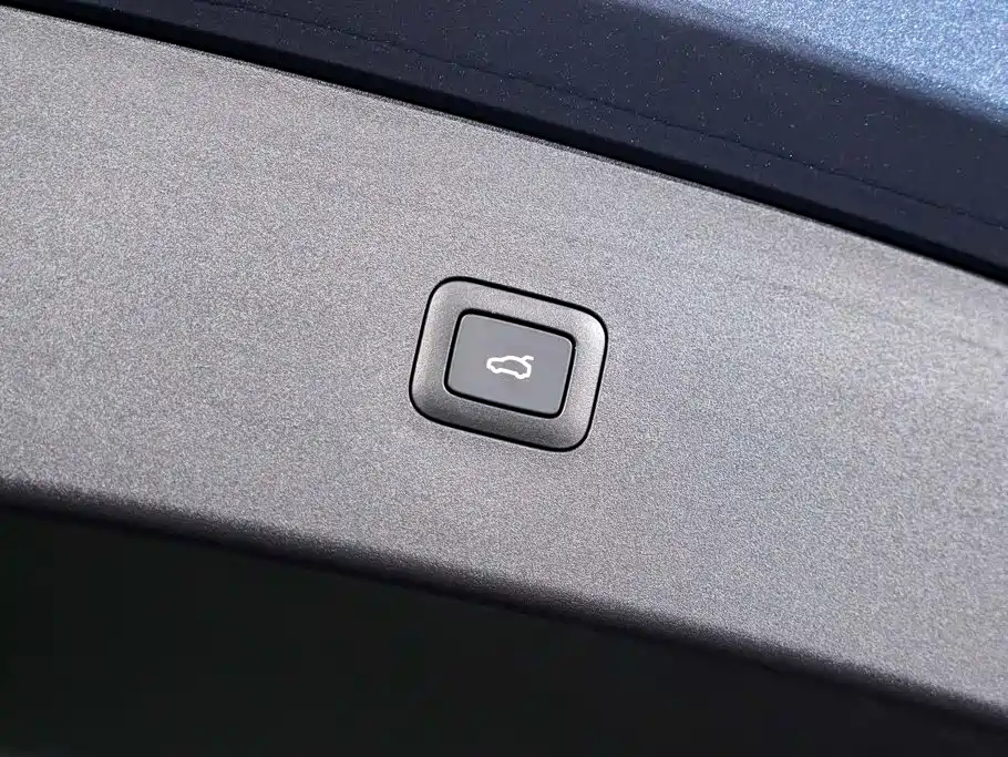 Xiaomi YU7 — фото 33
