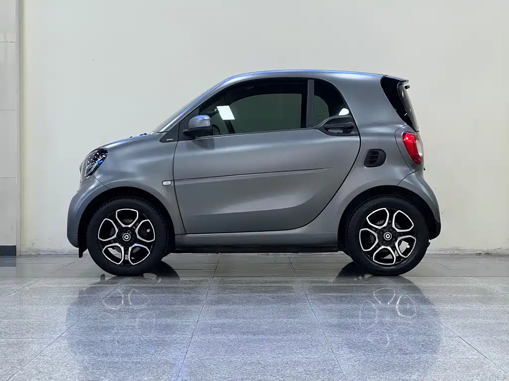 smart Smart Fortwo — фото 4