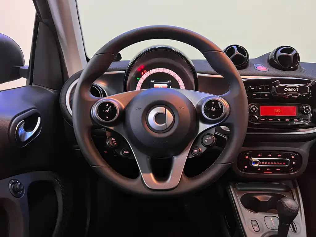 smart Smart Fortwo — фото 10