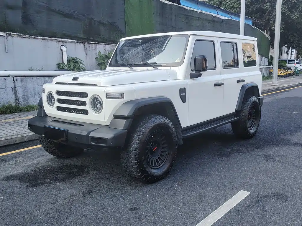 212 212 T01