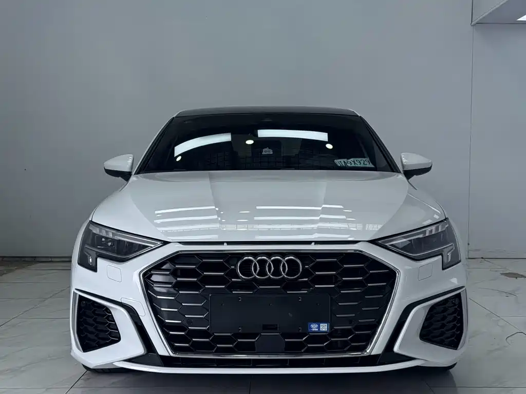 Audi A3 — фото 2