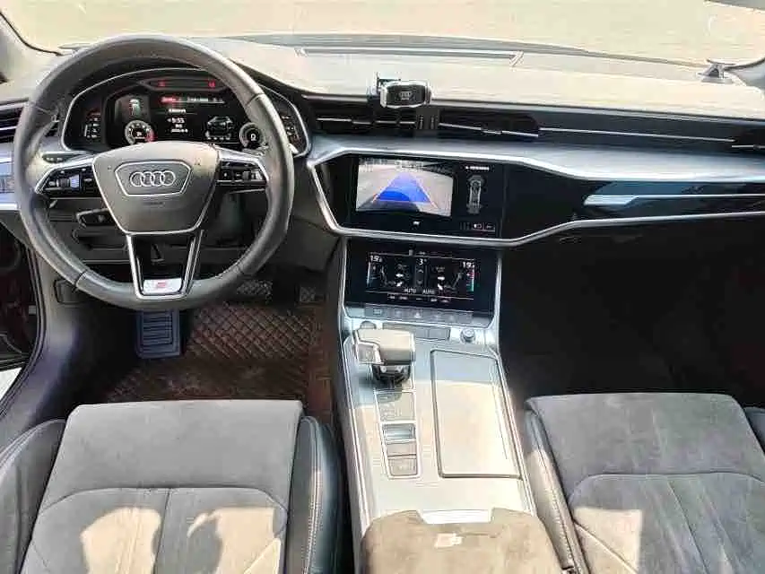 Audi A6L — фото 7