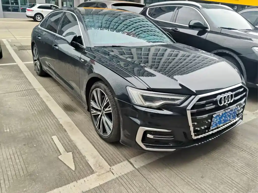 Audi A6L — фото 2