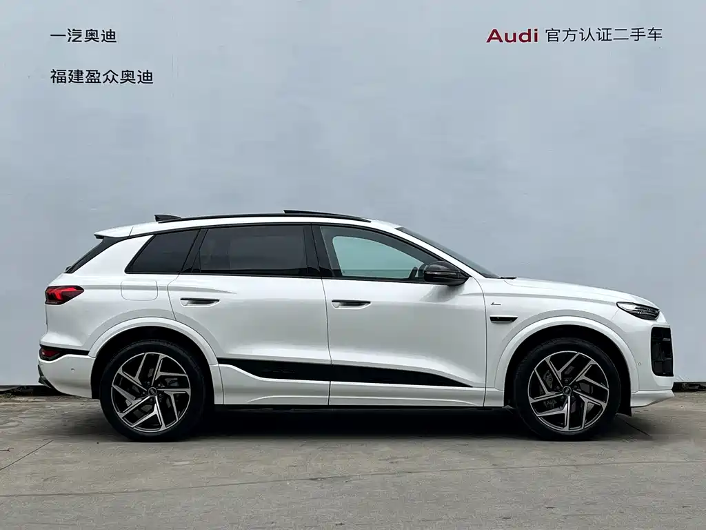 Audi Q6L e-tron — фото 4