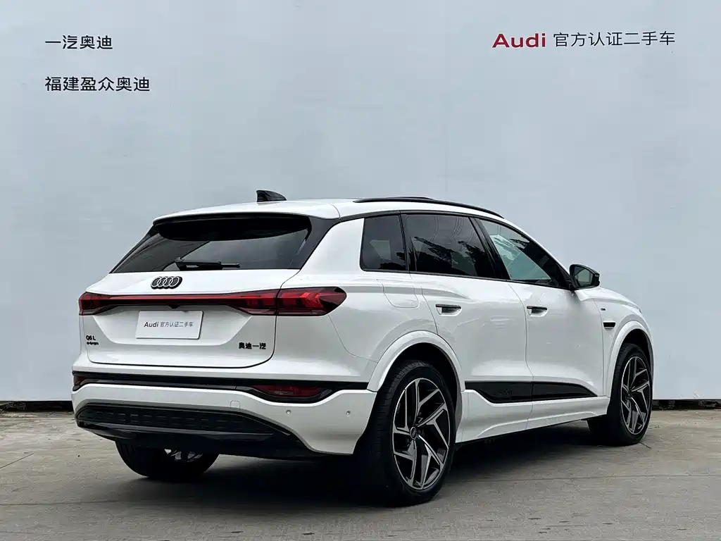 Audi Q6L e-tron — фото 5