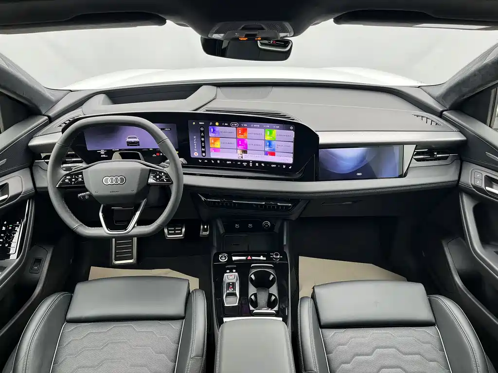 Audi Q6L e-tron — фото 7