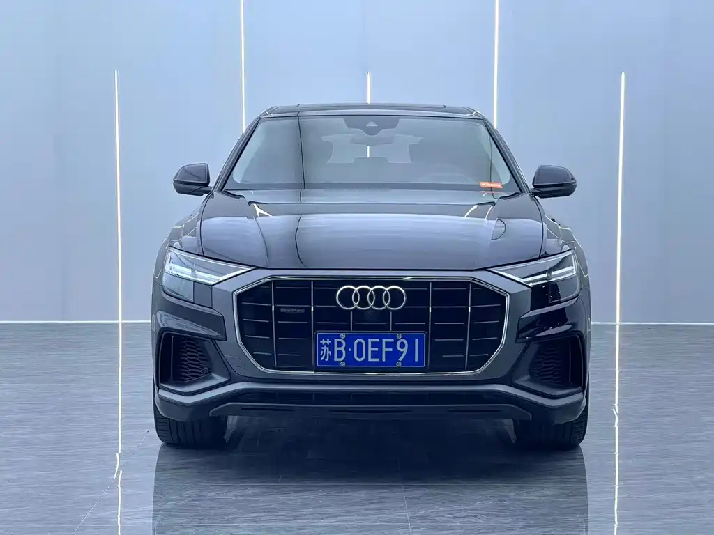 Audi Q8 — фото 2